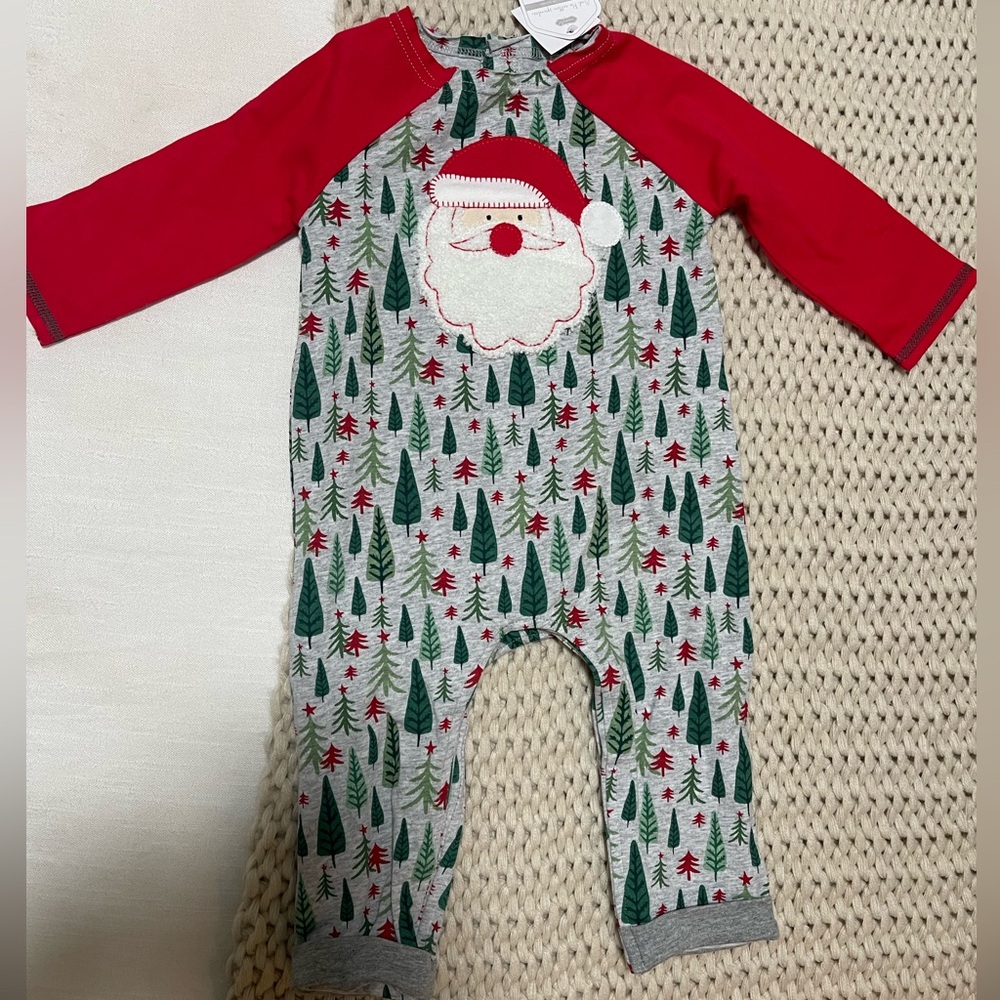 Mudpie 6-9 month Santa Outfit